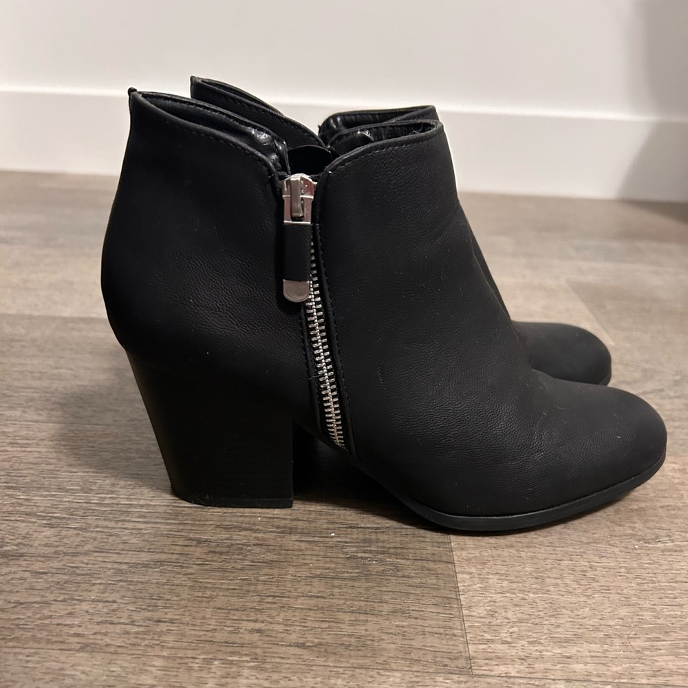 Style and Co. booties